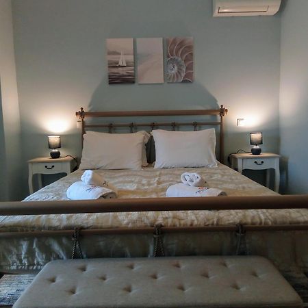Nautilus Luxury Suites Galaxidi ภายนอก รูปภาพ