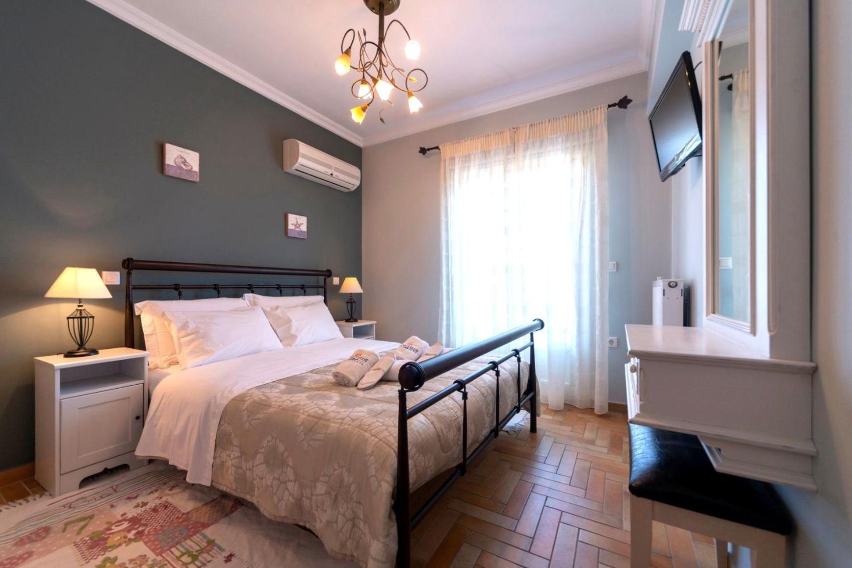Nautilus Luxury Suites Galaxidi ภายนอก รูปภาพ
